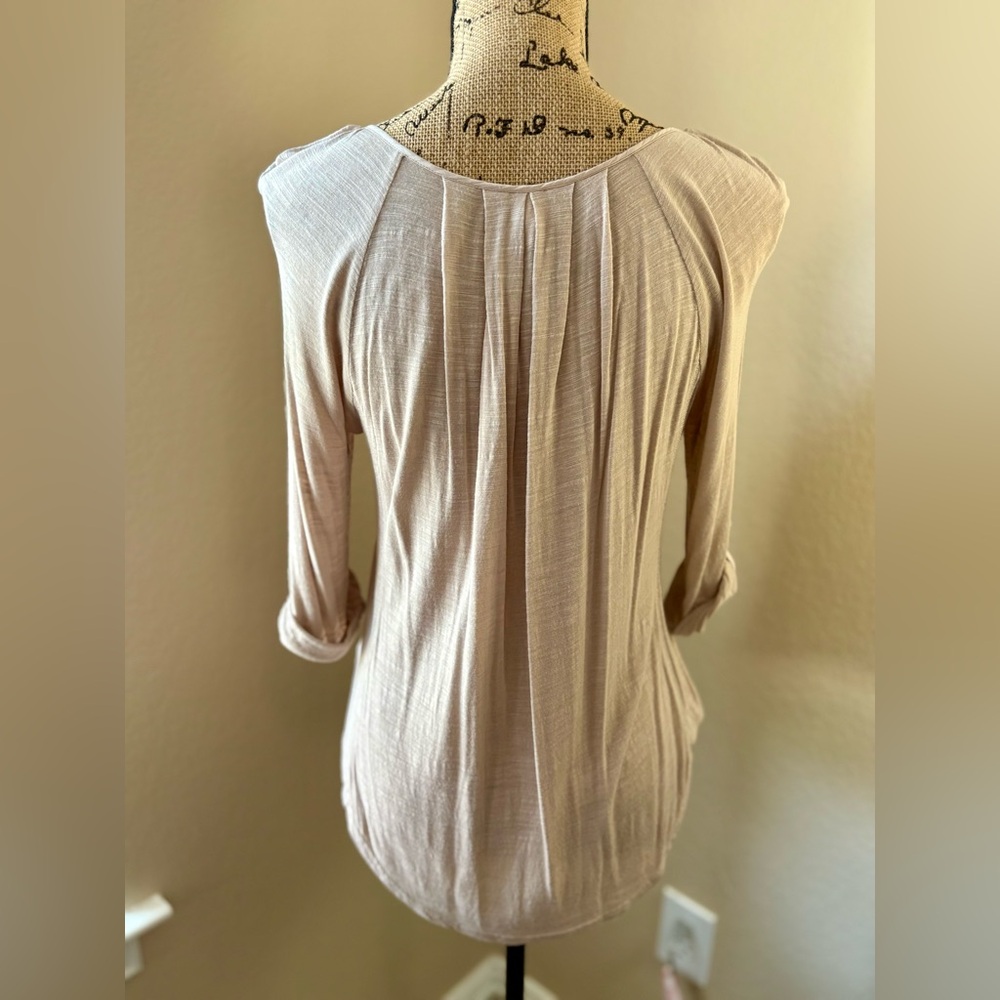 ANTHRO / TINY : Blush/Tan Stitch Henley Blouse - Picture 7 of 10